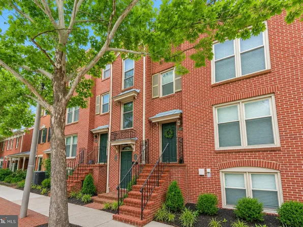 524 N West St #202, Alexandria, VA 22314