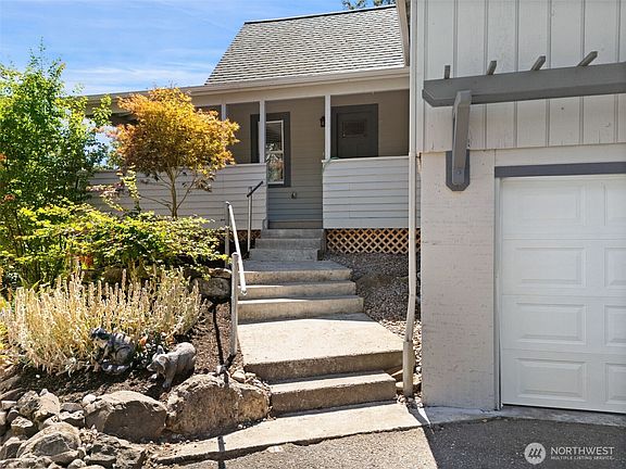 3rd image of 4683 W Sherman Heights Road