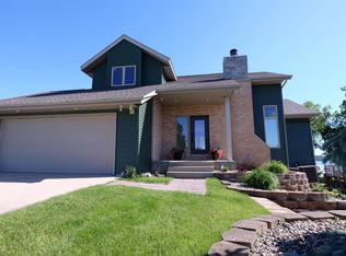 25108 182nd St, Spirit Lake, IA 51360