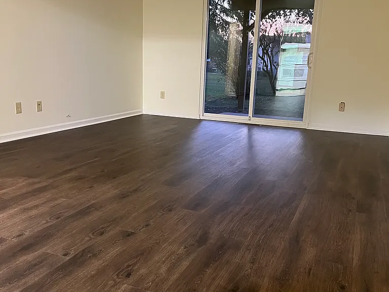 5075 River Rd — Photo 11