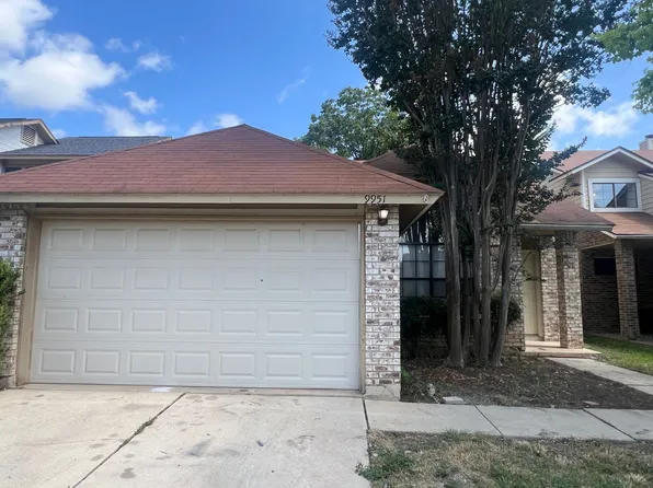 9951 Echo Plain Dr, San Antonio, TX 78245