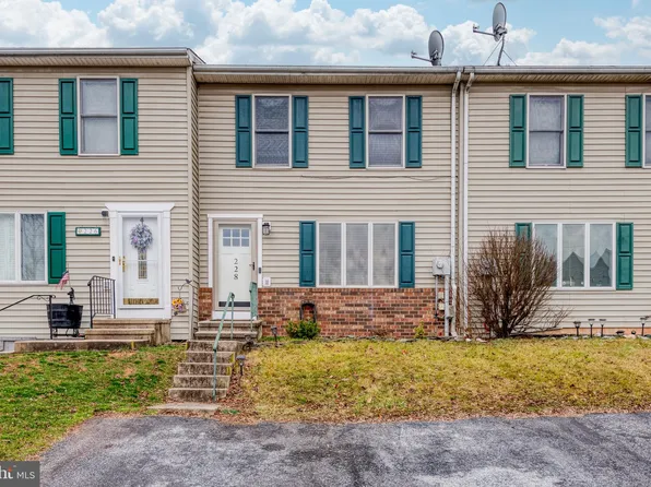 228 White Dogwood Dr, Etters, PA 17319