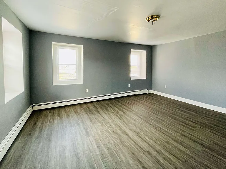 227 Church St #3A — Photo 8