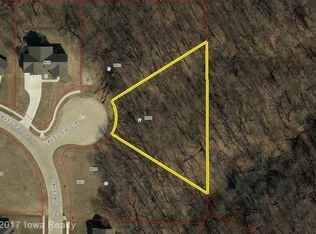 6600 Lakeview Cir, Johnston, IA 50131