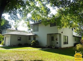 510 E Franklin St, Clinton, MO 64735