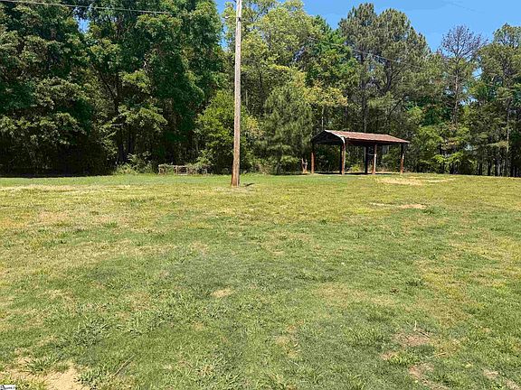 3rd image of 270 Shiflet Rd