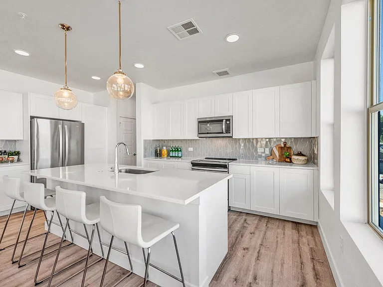 Apex at Perry Station - Modern Living at it's best! — Photo 63
