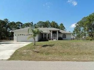903 Hamilton Ave, Lehigh Acres, FL 33972