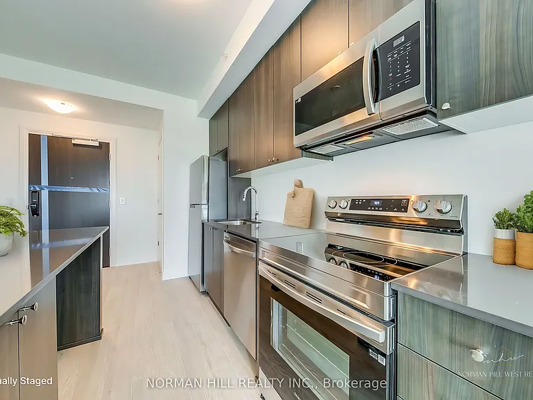 490 Gordon Krantz Ave #422 — Photo 14