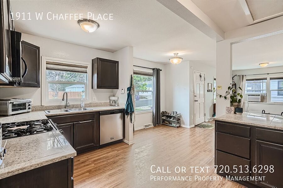 1st image of 1911 W Chaffee Pl