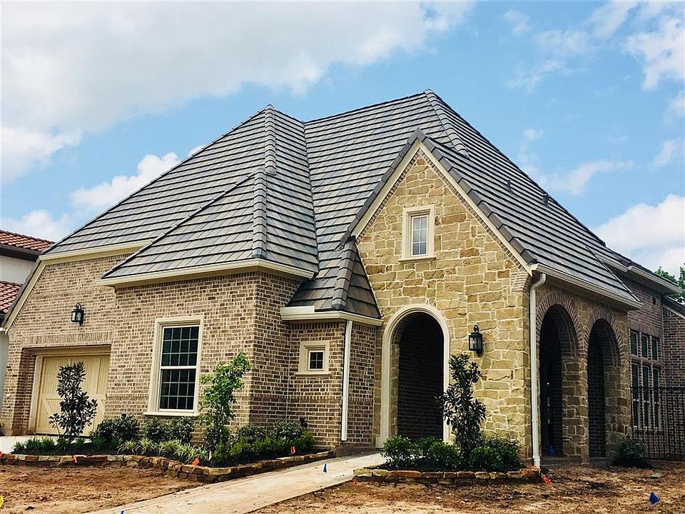1st image of 4902 Summer Manor Ln