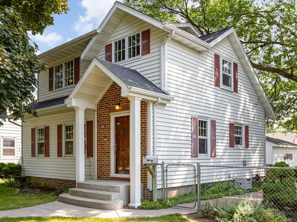 4256 Abbott Ave N, Robbinsdale, MN 55422