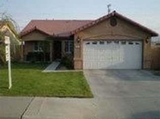 1024 Fremont St, Avenal, CA 93204