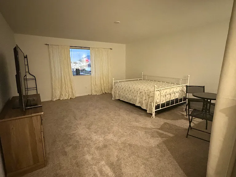 4521 Bandon Ave — Photo 23