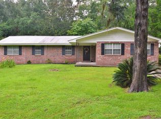 3335 Peanut Rd, Cottondale, FL 32431