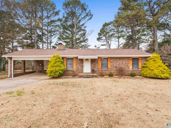 112 Jacque Jim Dr NE, Huntsville, AL 35810