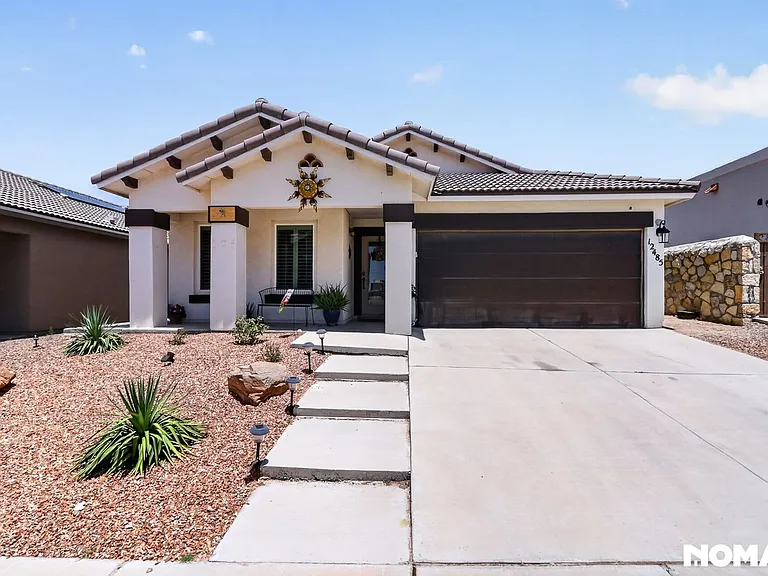 12485 Chamberlain Dr — Photo 3