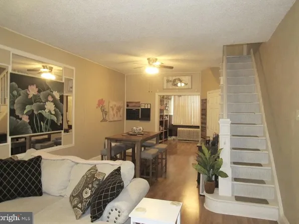 1325 Unity St, Philadelphia, PA 19124