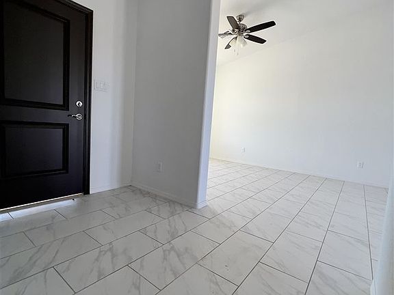 3rd image of 4633 E Udall Ln
