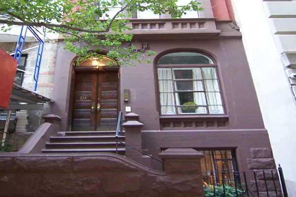 Rented by Fox Residential Group | media 7