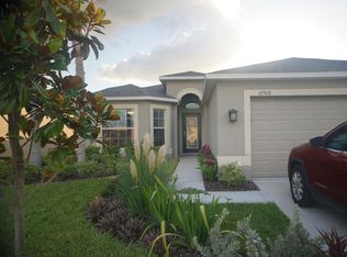 10908 Rainbow Pyrite Dr, Wimauma, FL 33598