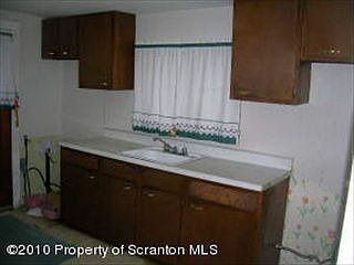 2nd image of 1120 Loomis Ave