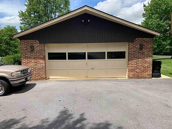 2nd image of 9035 McGaheysville Rd