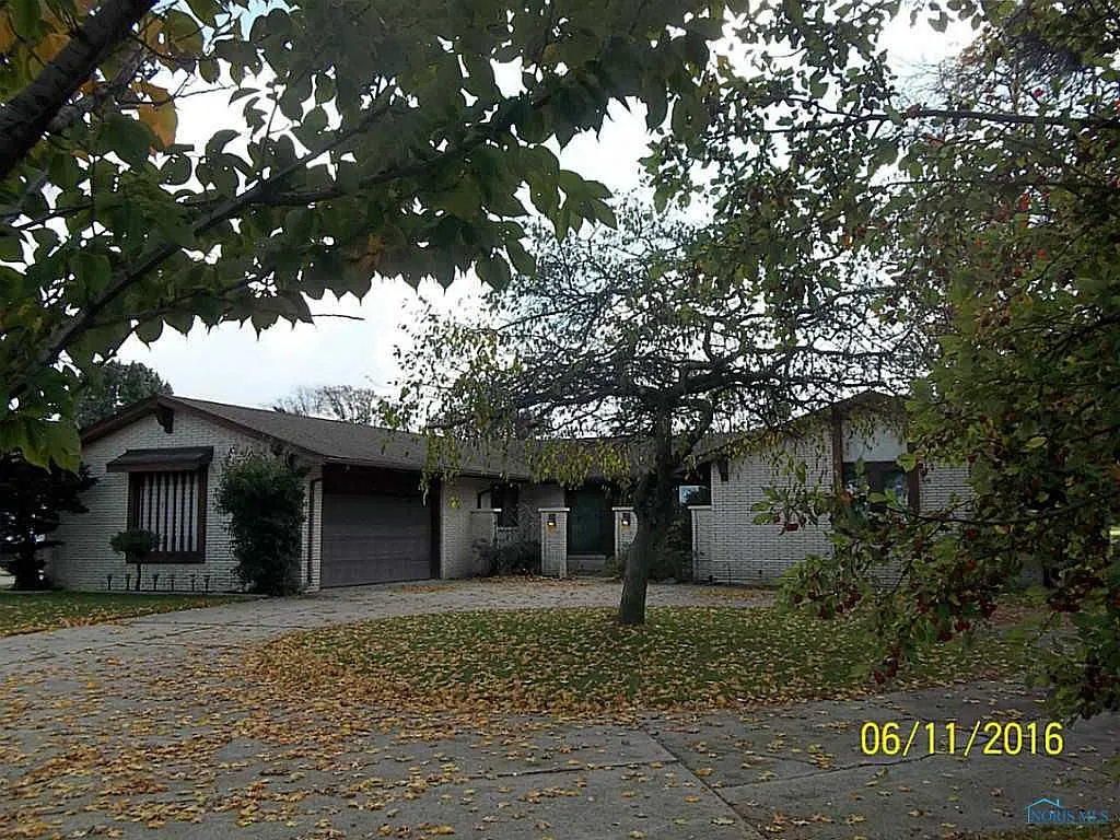 23702 W State Route 579 photo 1