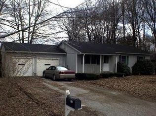 1178 George St, Masury, OH 44438