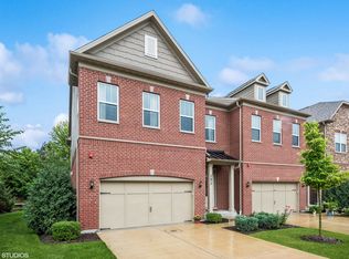 153 Paxton Rd, Bloomingdale, IL 60108