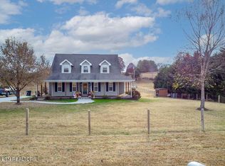718 Rocky Springs Rd, Madisonville, TN 37354