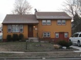 1704 40th St, Pennsauken, NJ 08110