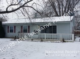 6211 Woodsdale Dr, Grand Blanc, MI 48439