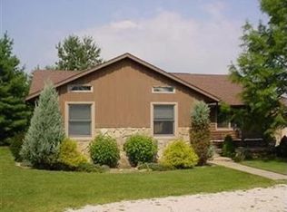 2984 Lester Rd, Medina, OH 44256