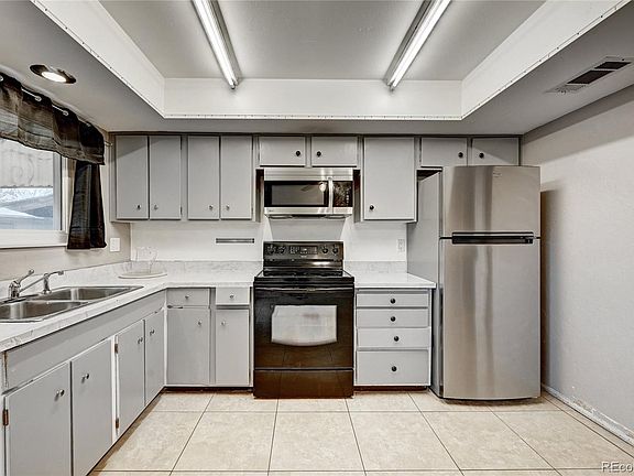 5th image of 9229 E Mansfield Avenue