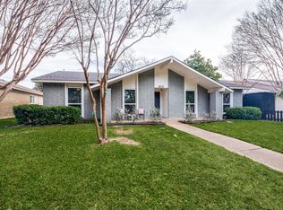 8510 Sikorski Ln, Dallas, TX 75228