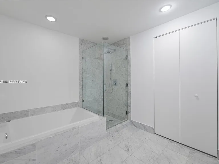 801 S Miami Ave #2 — Photo 13
