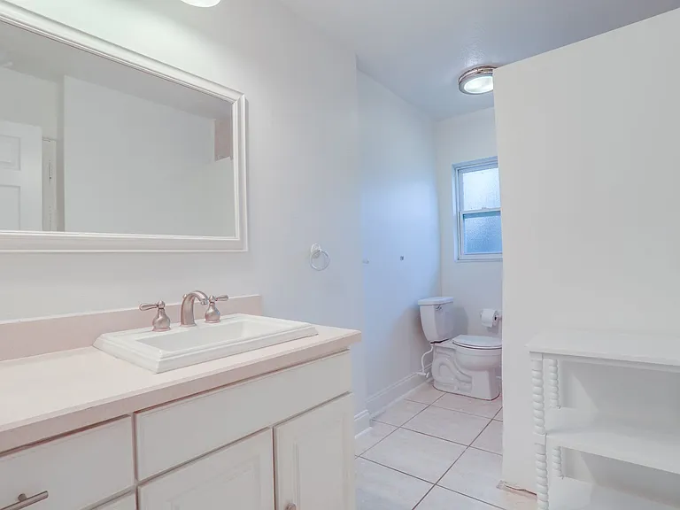 121 S Triplet Lake Dr — Photo 15