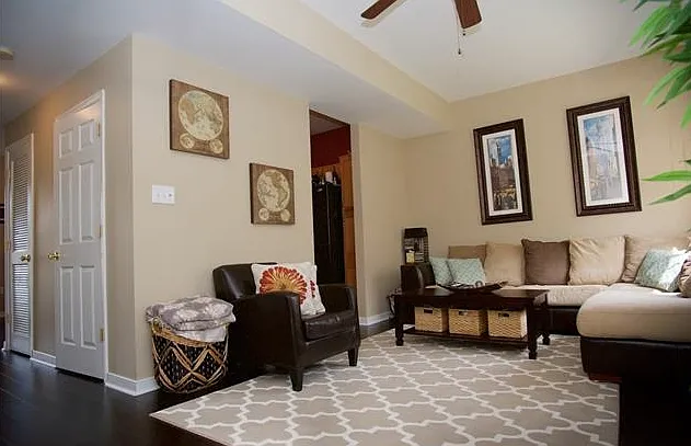 10715 Mountain Ash Dr — Photo 10
