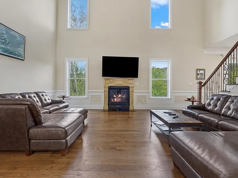 12107 Glen Mill Rd — Photo 10