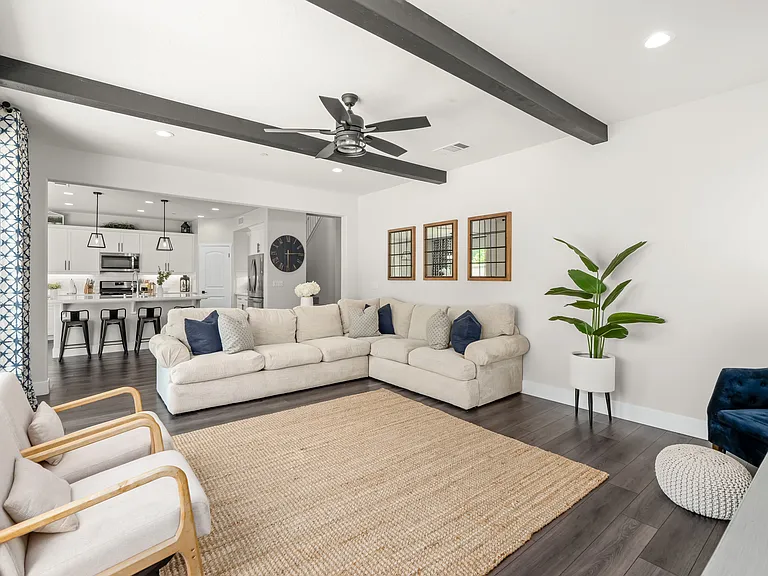 Celeste Ave — Photo 15