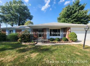 5223 Chickadee Ln, Lyndhurst, OH 44124