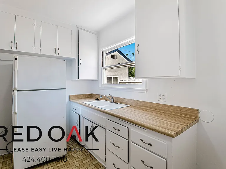 5080 Hermosa Ave #2 — Photo 13