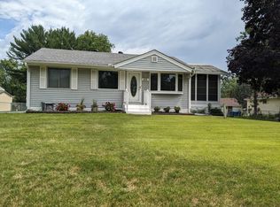 215 Keith Rd, Circle Pines, MN 55014