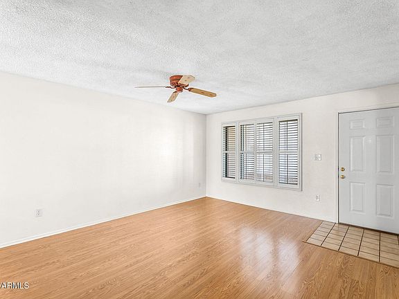 5th image of 6204 S COLLEGE Avenue