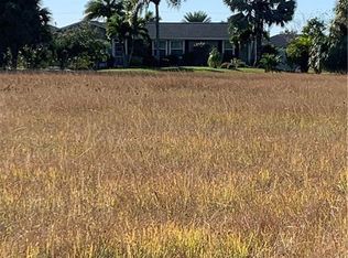 2616 NE 7th Pl, Cape Coral, FL 33909