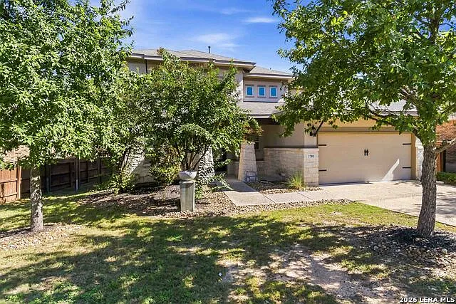 4 bed, 2.5 bath, 2809 sqft, $2,700 — Photo 3