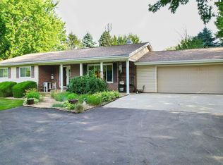 103 Carter Rd, Sergeant Bluff, IA 51054