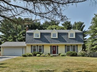 20 Shamrock Cir, Westminster, MD 21157