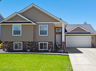 3580 E White Sands Ln, Post Falls, ID 83854